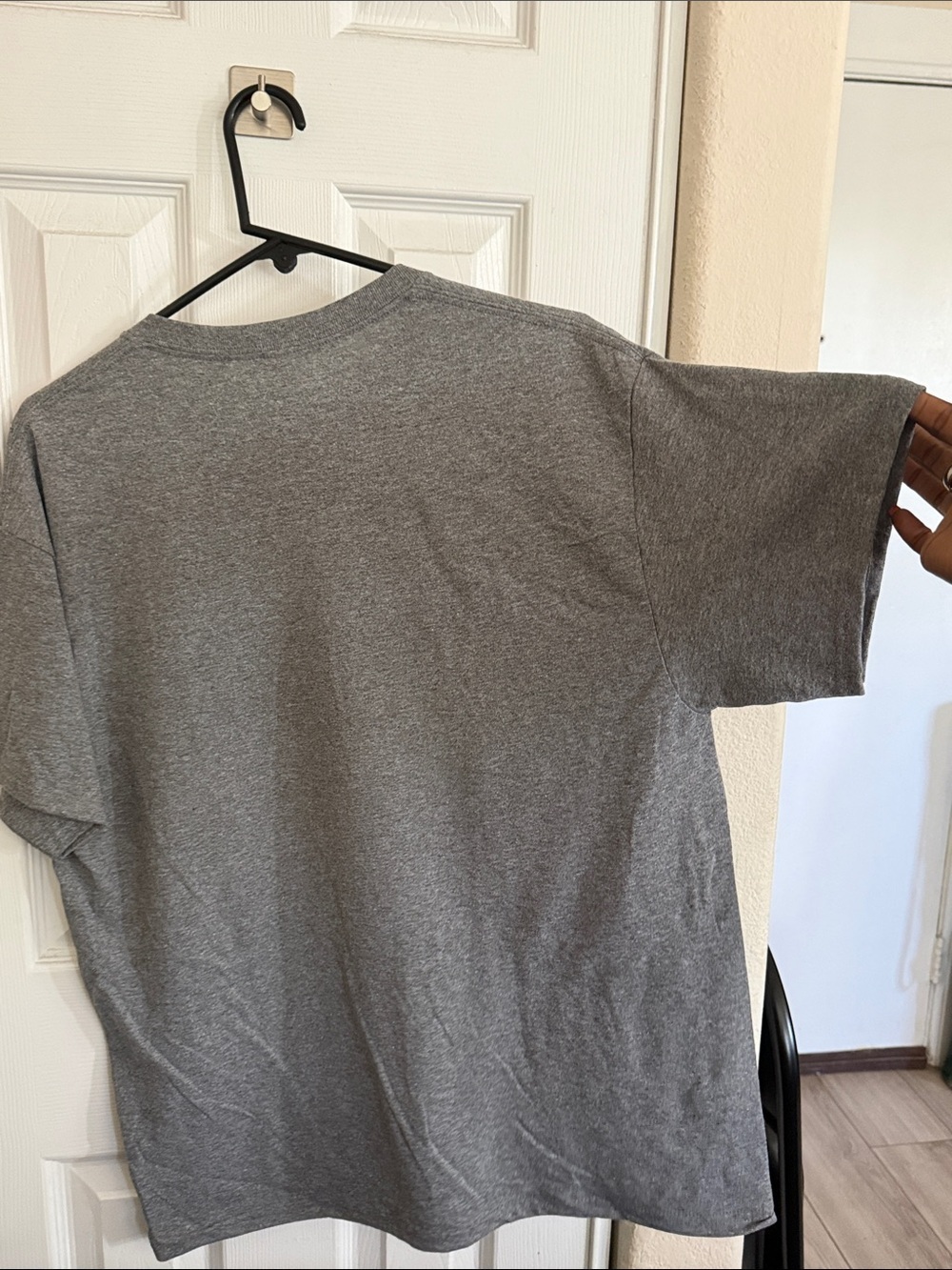 Gildan Gray Tee with Blue Classic Car Graphic - Picture 6 of 6
